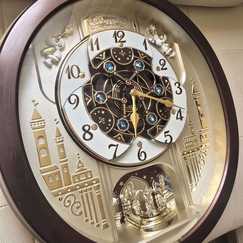 Seiko Elegant Brown and Gold Wall Clock